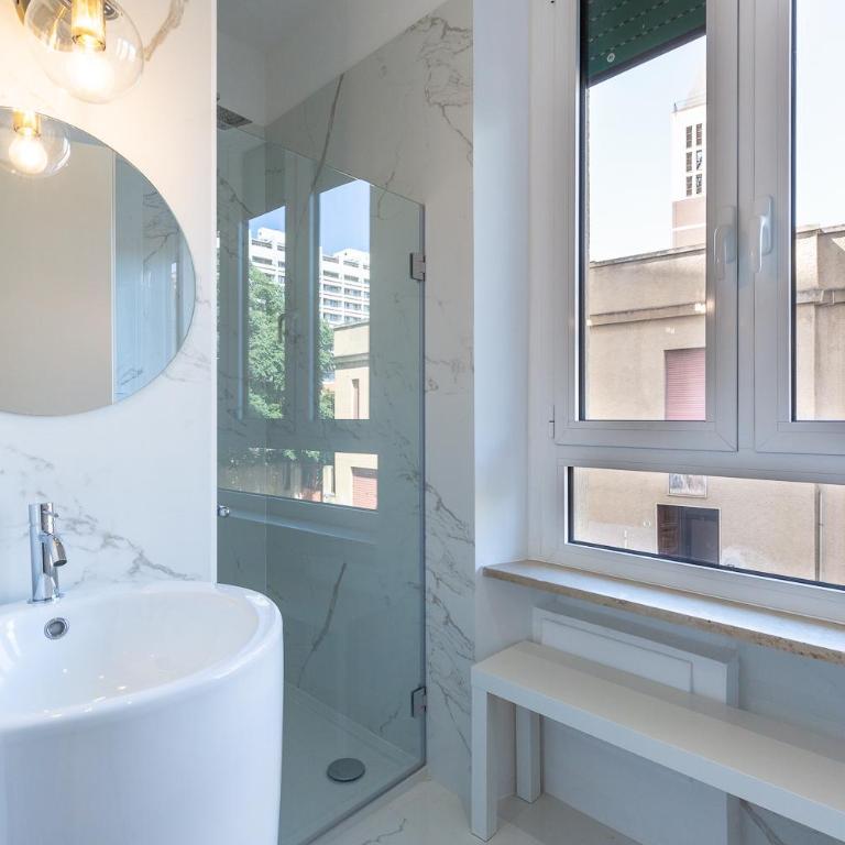 ALMi - Standard Double Room - 7
