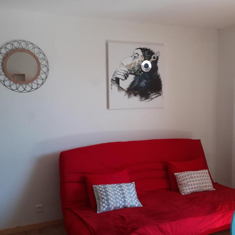 Appartement T2 entièrement rénové dans résidence calme - Appartement 1 Chambre - 20
