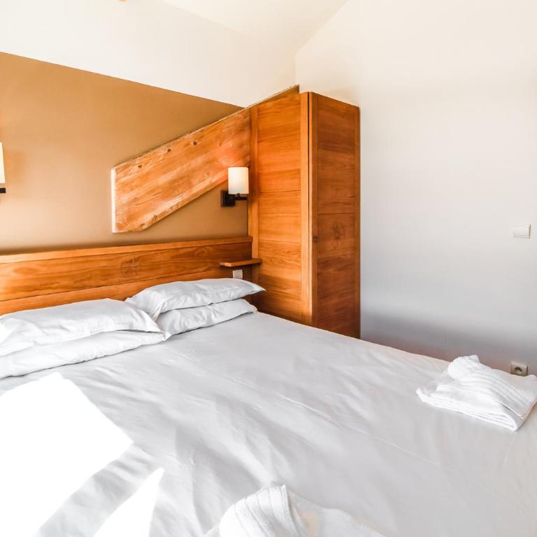 Two internally connecting 2-bed apartments with shared private entrance - Appartement - 13