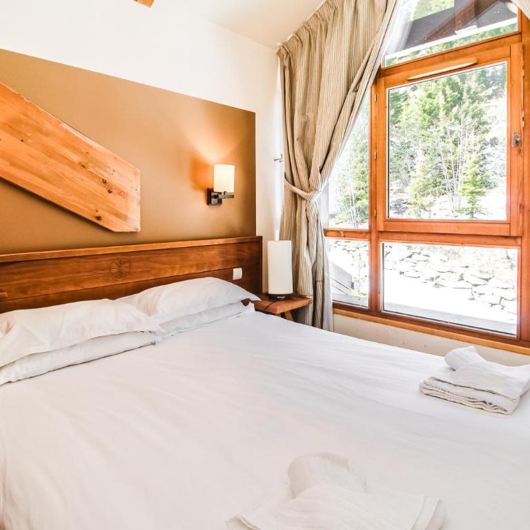 Two internally connecting 2-bed apartments with shared private entrance - Appartement - 20
