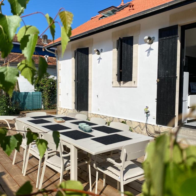 Villa du bassin -un petit coin de paradis - Villa - 3