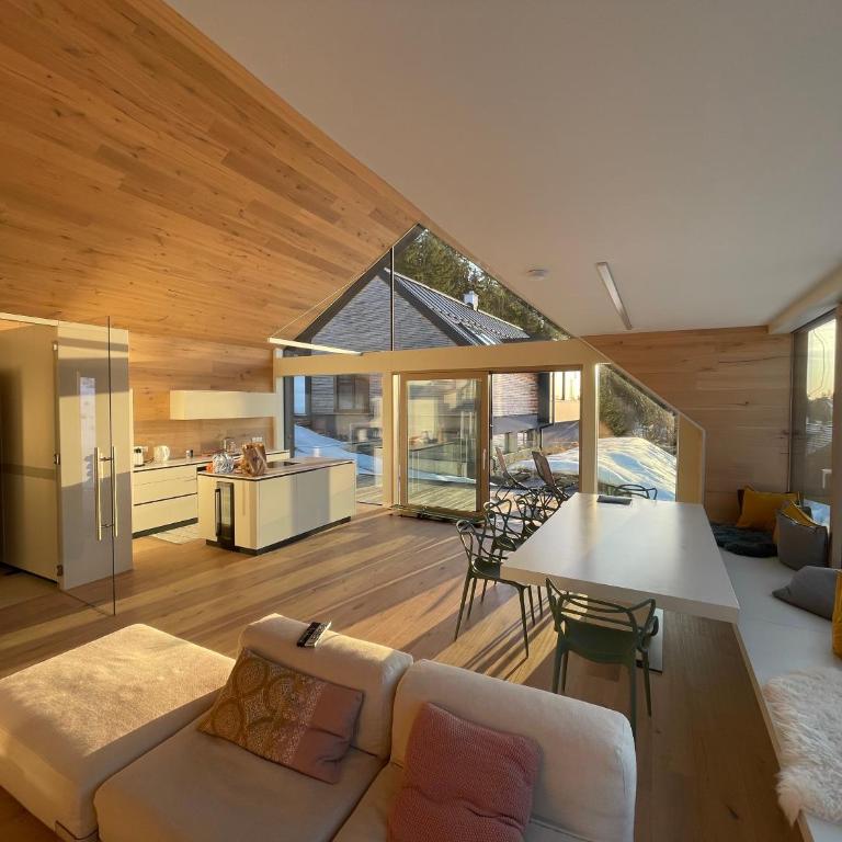 Exclusive Alpenlodge ski in ski out Galsterberg - Three-Bedroom House - 24