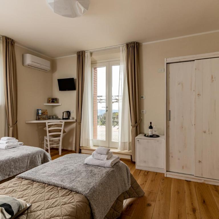 Podere Belsogno-Camera Lavanda - Deluxe Doppel-/Zweibettzimmer - 5