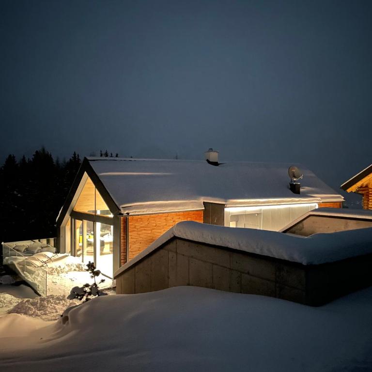 Exclusive Alpenlodge ski in ski out Galsterberg - Three-Bedroom House - 30