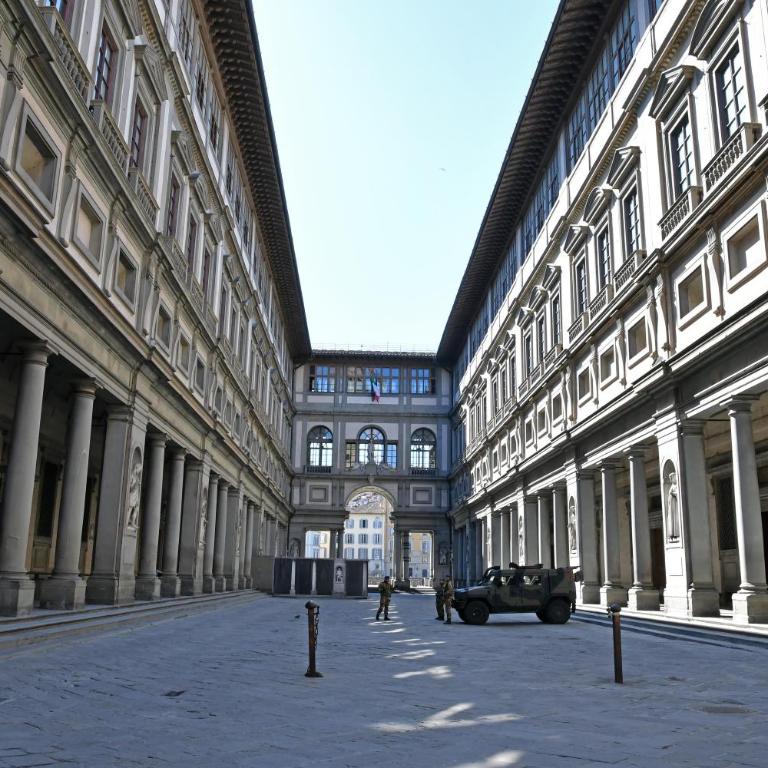Elegant Quiet Flat 2 min from SMN Station - Appartamento con 3 Camere da Letto - 8