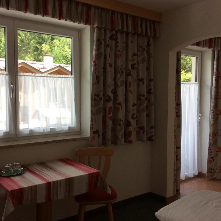 Zimmervermietung Babsy - Standard Doppelzimmer mit Balkon - 37