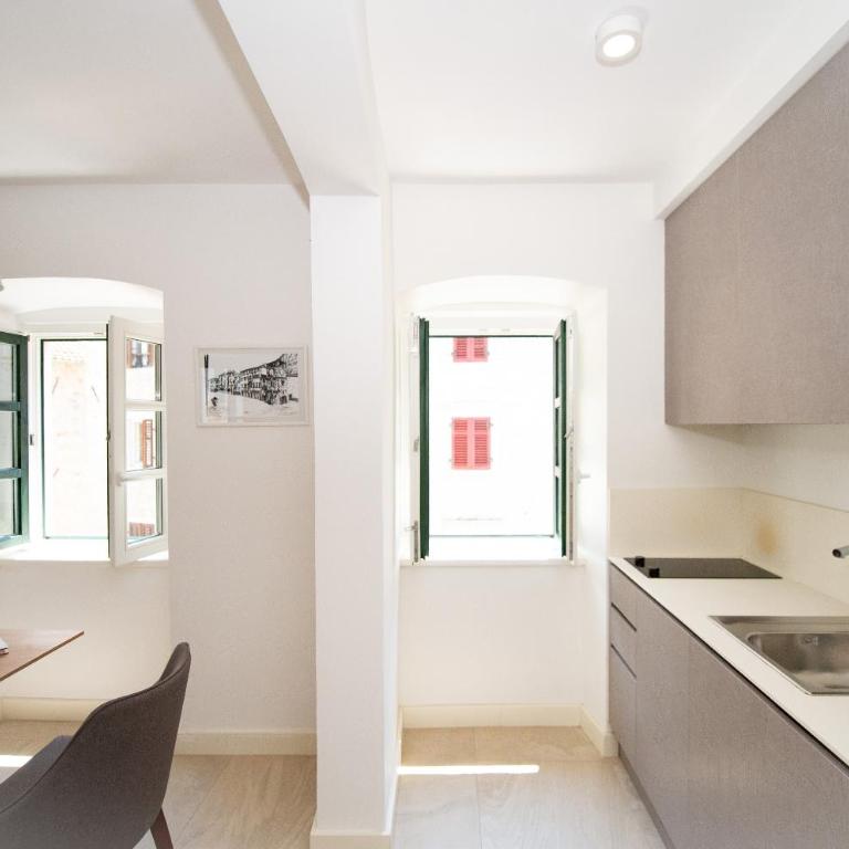 Katareo Apartments - Studio Apartment - 10