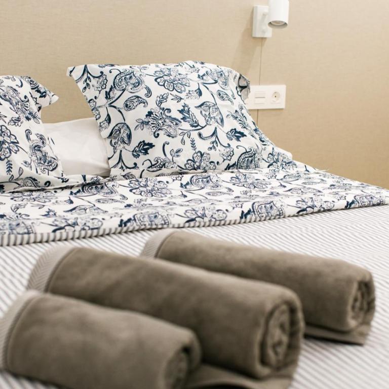 Estupendo Piso de 2 dormitorios en la Gran Vía. A/A. Wifi. - Two-Bedroom Apartment - 42