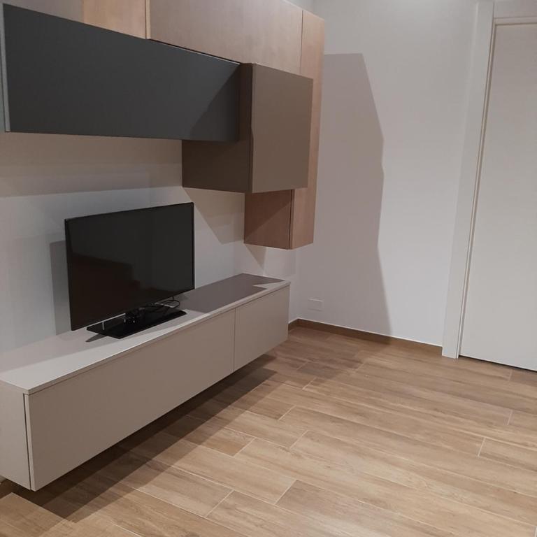 Appartamento Alba - Appartamento con 2 Camere da Letto - 9