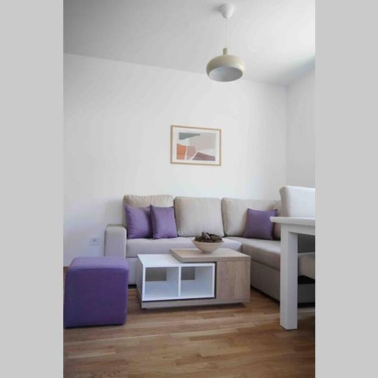Dagam apartments - One-Bedroom Apartment - 3