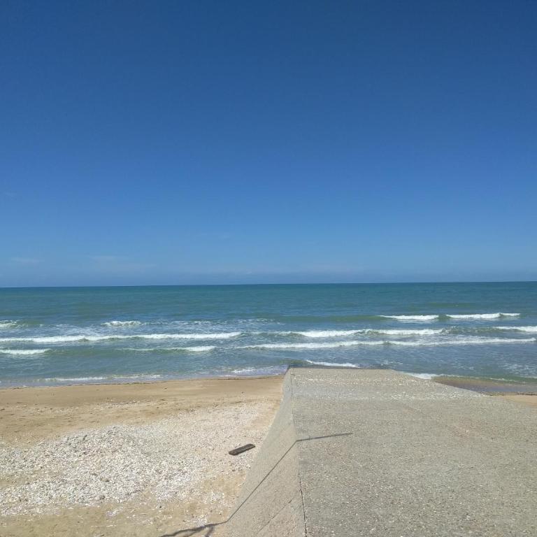 "Le Cocon d'Estelle" Grand Studio vue mer, 30m de la plage - Studio with Sea View - 22