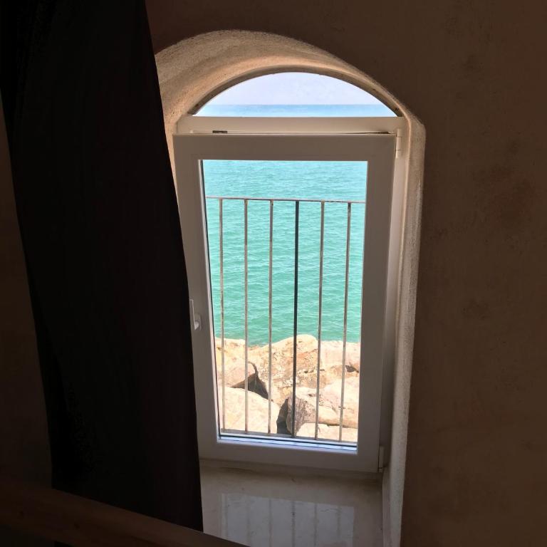 Rocca Sul Mare Hotel - Camera Matrimoniale con Vista Mare - 2