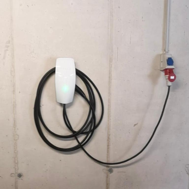 Exklusive Penthousewohnung mit Tesla-Wallbox in Innsbruck - Apartment mit 2 Schlafzimmern - 25