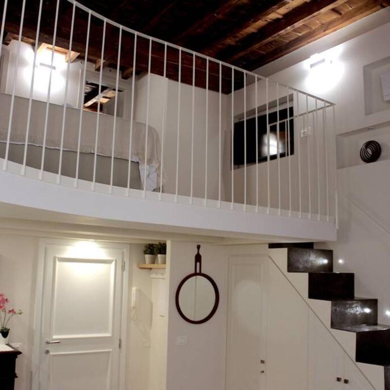 Art Apartment Santa Croce Suite - Appartamento con 1 Camera da Letto - 1