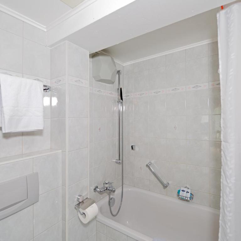 Hotel Alphubel - Habitación Doble Deluxe con balcón - 1