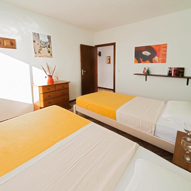 Apartamentos Casa Blanca - Apartamento de 2 dormitorios con vistas al mar - 10