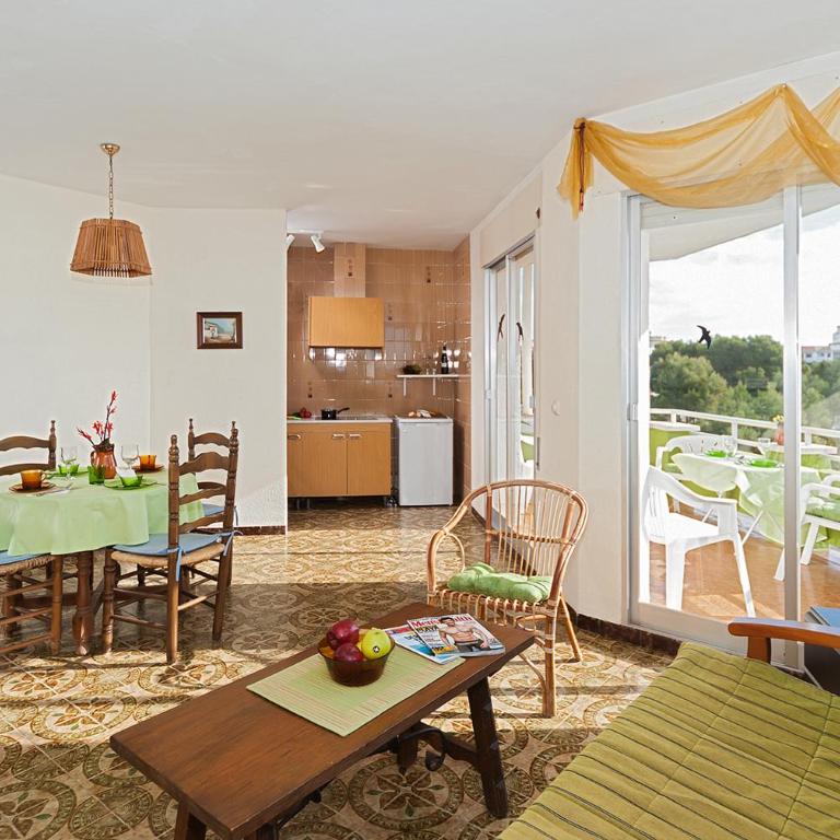 Apartamentos Casa Blanca - Apartamento de 2 dormitorios con vistas al mar - 5