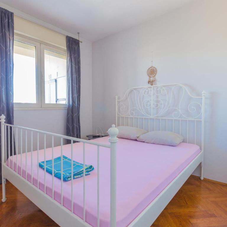 Old town Beauty Apartment with great view - One-Bedroom Apartment - 15