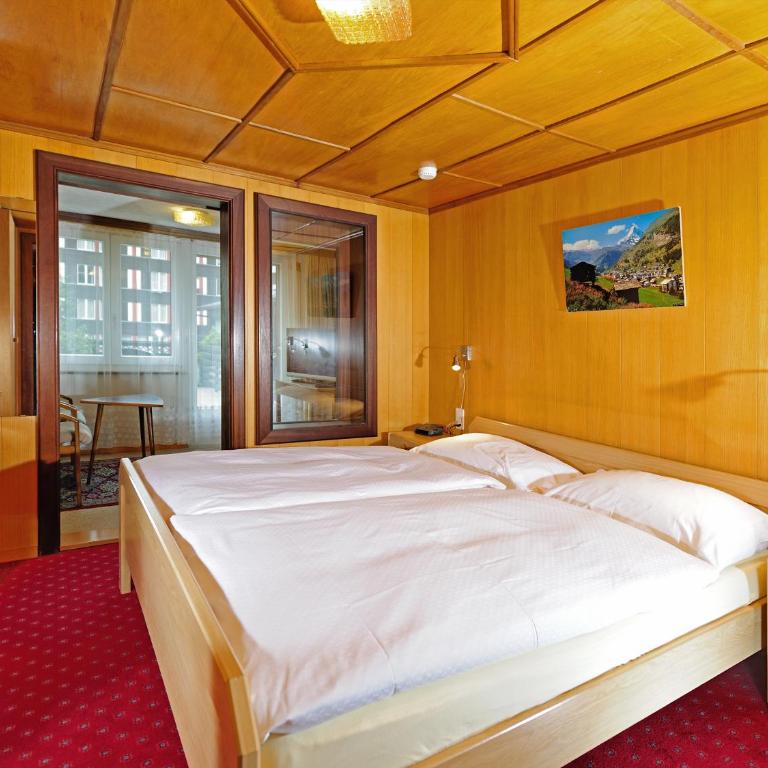 Hotel Alphubel - Habitación Doble Deluxe con balcón - 4