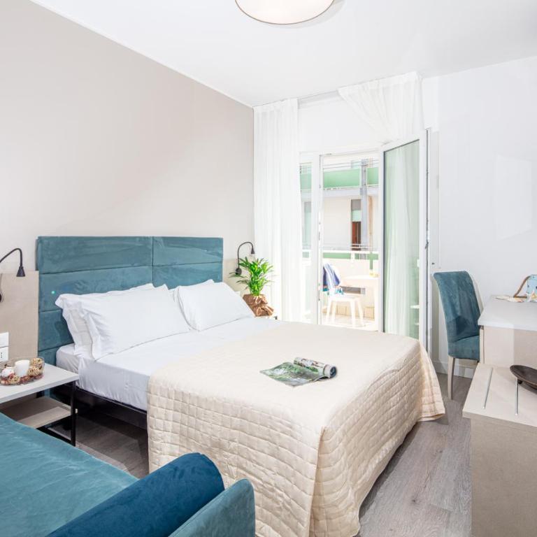 Hotel Pigalle - Camera Matrimoniale Comfort - 1