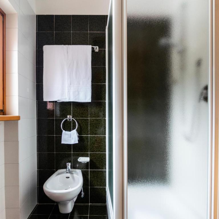 Apartments Lores - Appartamento con 2 Camere da Letto e Balcone (6 Adulti) - 8