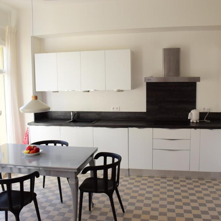 Les Gérardines by EnjoyNice, 3-room with Airco and balcony - Apartamento de 2 dormitorios - 5