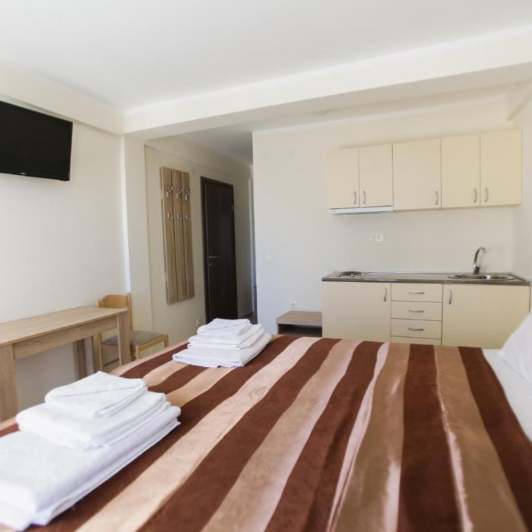 Villa Blanca - Studio with Terrace - 10