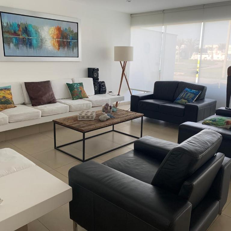 Condominios Nauticos Nuevo Paracas - Three-Bedroom House - 2