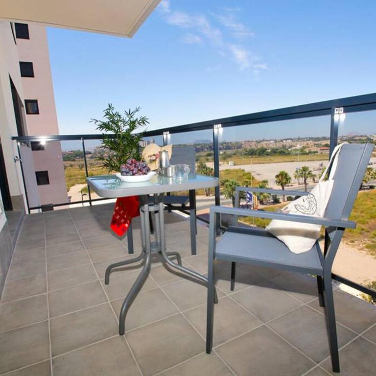 New apartment with AC near the beach - Apartamento de 2 dormitorios - 17