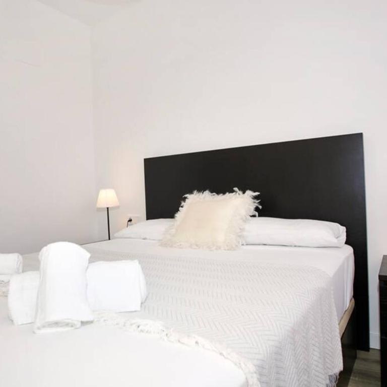 New apartment with AC near the beach - Apartamento de 2 dormitorios - 10