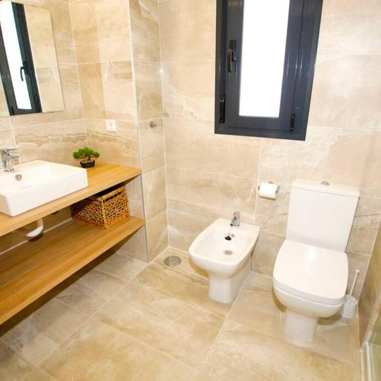 New apartment with AC near the beach - Apartamento de 2 dormitorios - 12