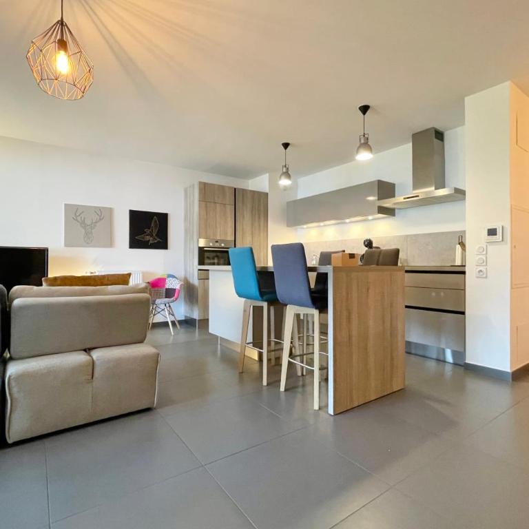#BX Méditation à Eybens Terrasse Wifi - Appartement - 6