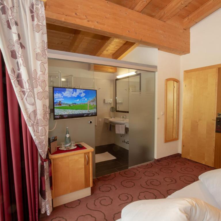 Hotel Charly - Doppelzimmer - 1