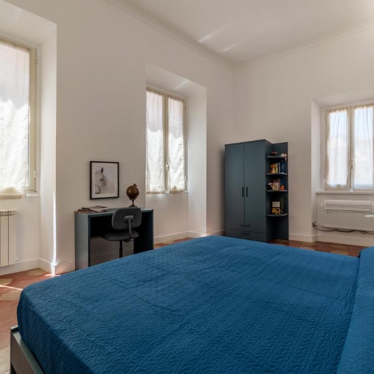 GuestHost - Largo di Torre Argentina Apartment - Two-Bedroom Apartment - 7
