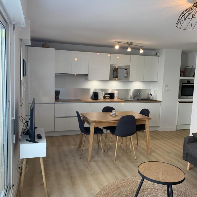 Appartement cosy plein centre à 2 pas de la plage - Apartment mit 1 Schlafzimmer - 12