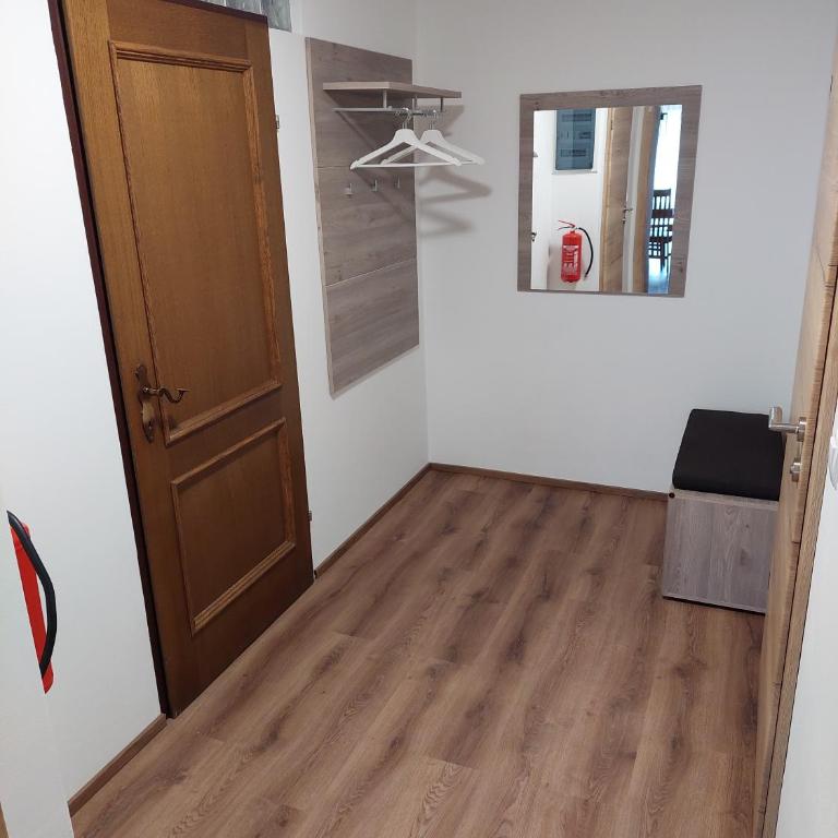 Stony Sea Apartments - Three-Bedroom Apartment - 22