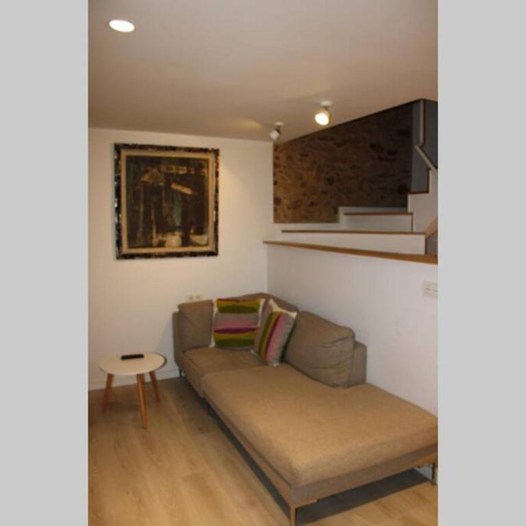 CASA REHABILITADA EN CASCO HISTÓRICO - Apartamento de 2 dormitorios - 11