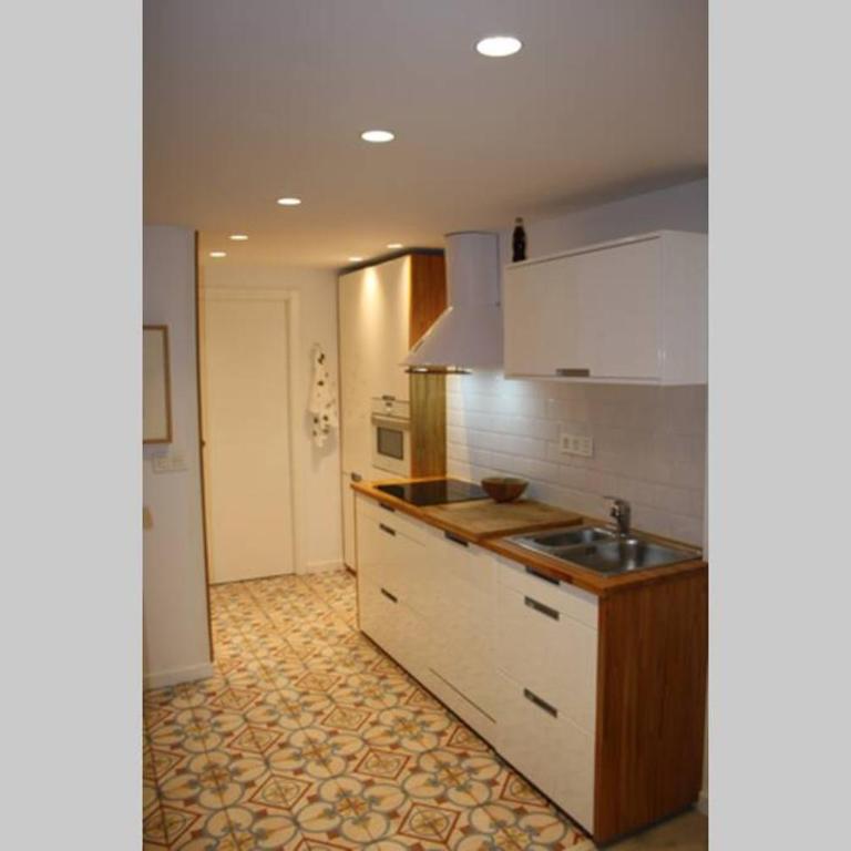 CASA REHABILITADA EN CASCO HISTÓRICO - Apartamento de 2 dormitorios - 13