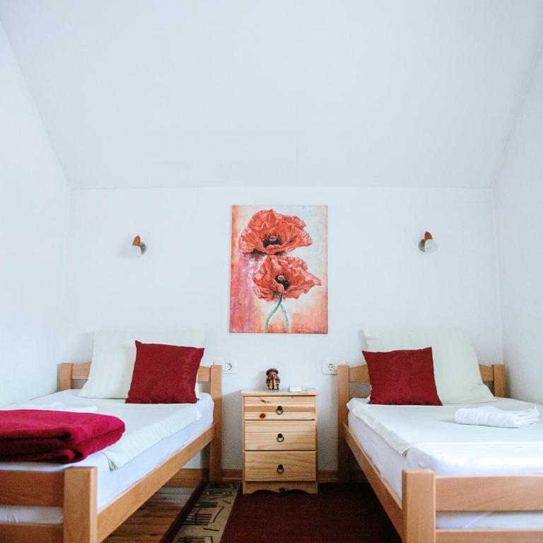 Apartment Ikar - Three-Bedroom Apartment - 23