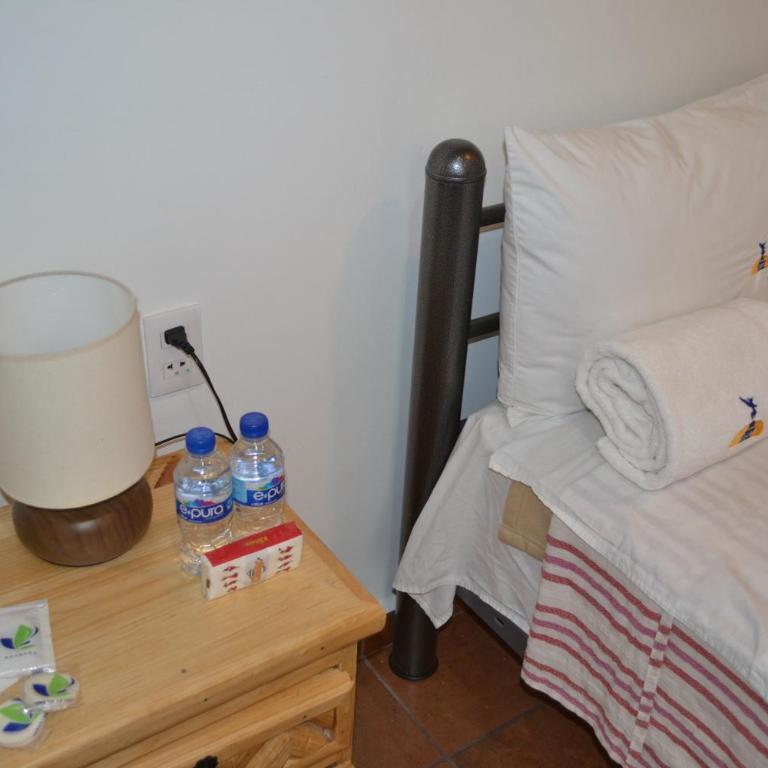 Mexico City Hostel - Habitación Doble con 2 camas dobles y baño privado - 3