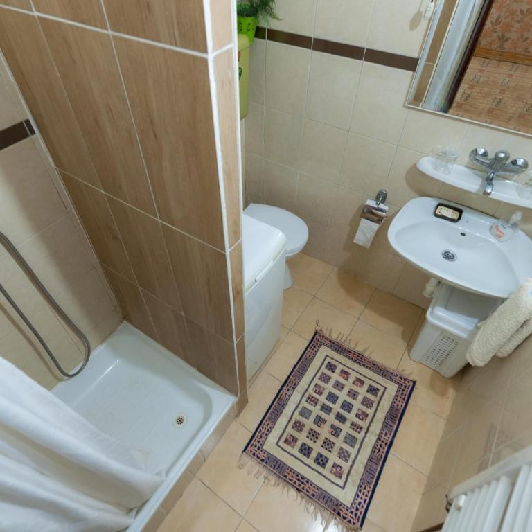 Lausev Garden - One-Bedroom Apartment - 7