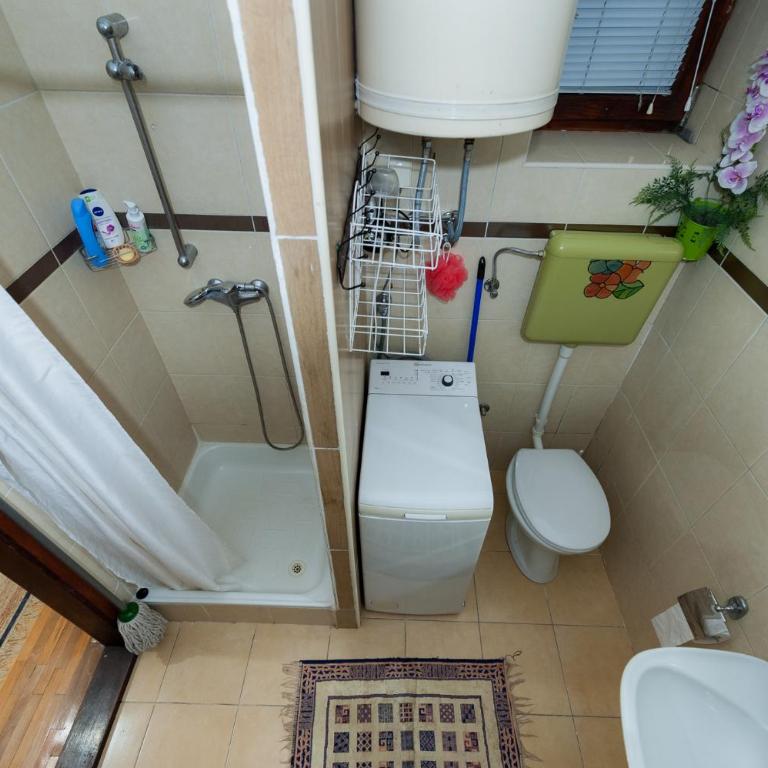 Lausev Garden - One-Bedroom Apartment - 13