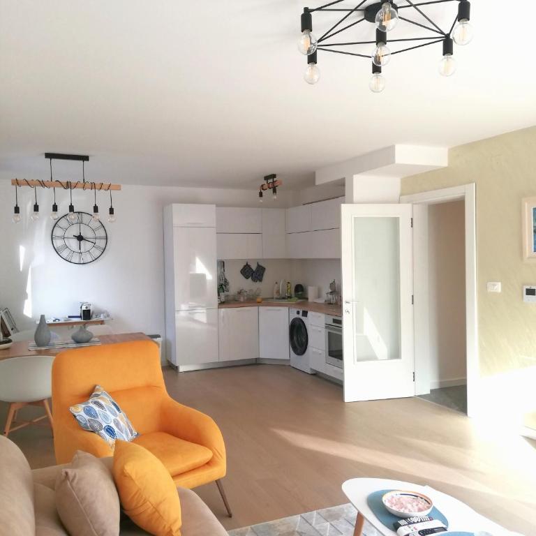Lux apartment Tivat - Two-Bedroom Apartment - 27