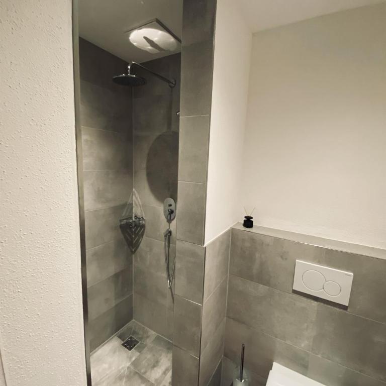Ferienwohnung Troger - Apartamento de 1 dormitorio con ducha - 49