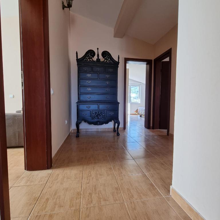 Апартаменты Anturage с отдельным входом - Three-Bedroom Apartment - 19