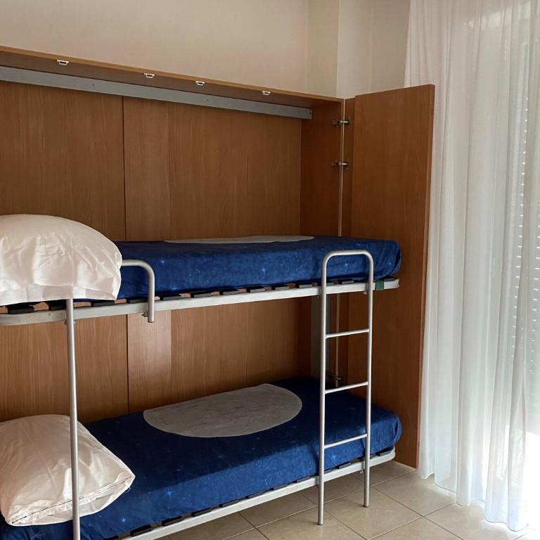 Hotel Ivana - Camera Familiare - 4