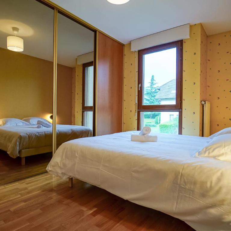 Le Bleu du Lac - 150m from the lake - terrace & parking in Sevrier - Apartment - 7