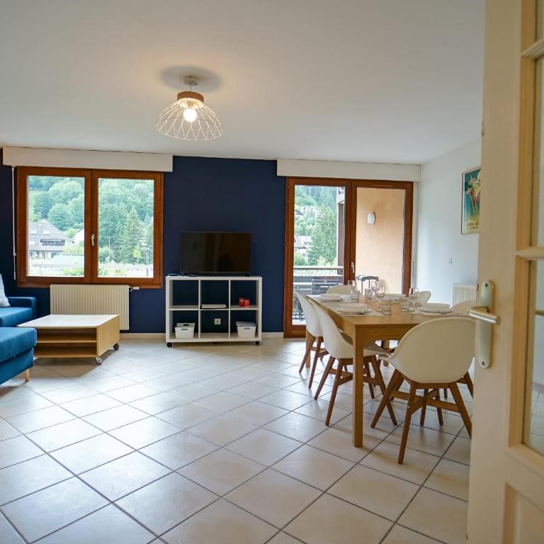 Le Bleu du Lac - 150m from the lake - terrace & parking in Sevrier - Apartment - 1