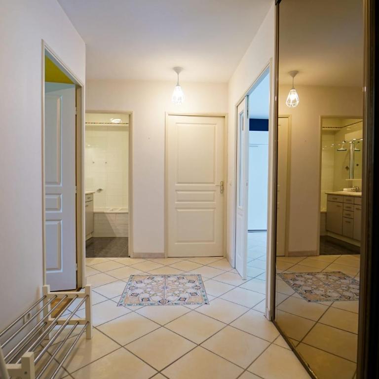 Le Bleu du Lac - 150m from the lake - terrace & parking in Sevrier - Apartment - 8