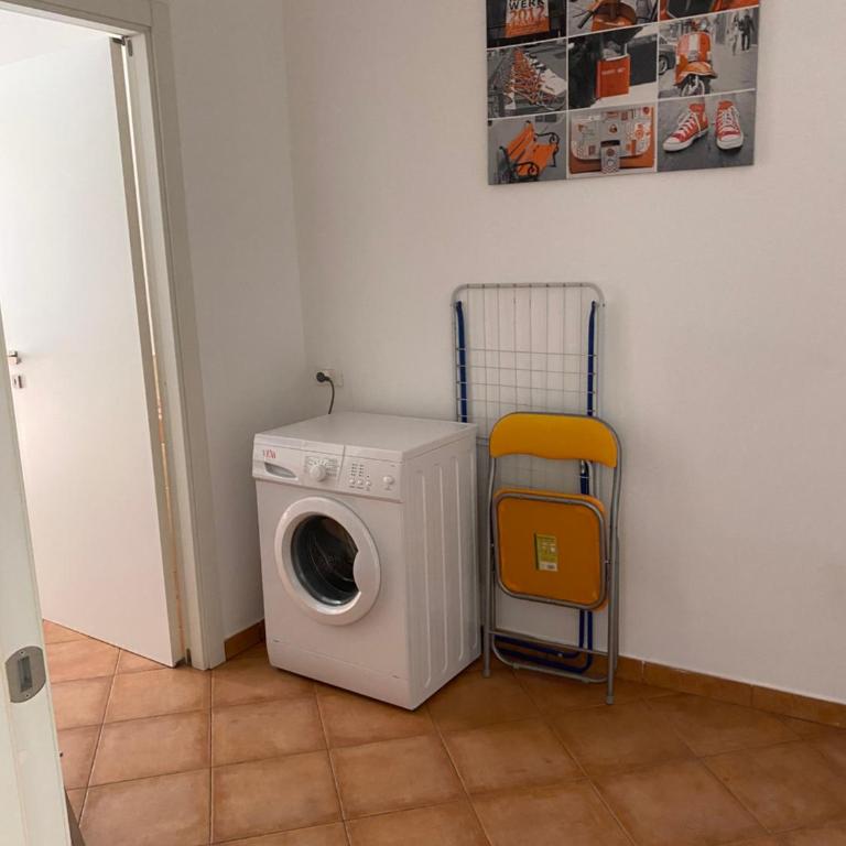 Casa arancio - Appartamento Superior con 1 Camera da Letto e Balcone - 12